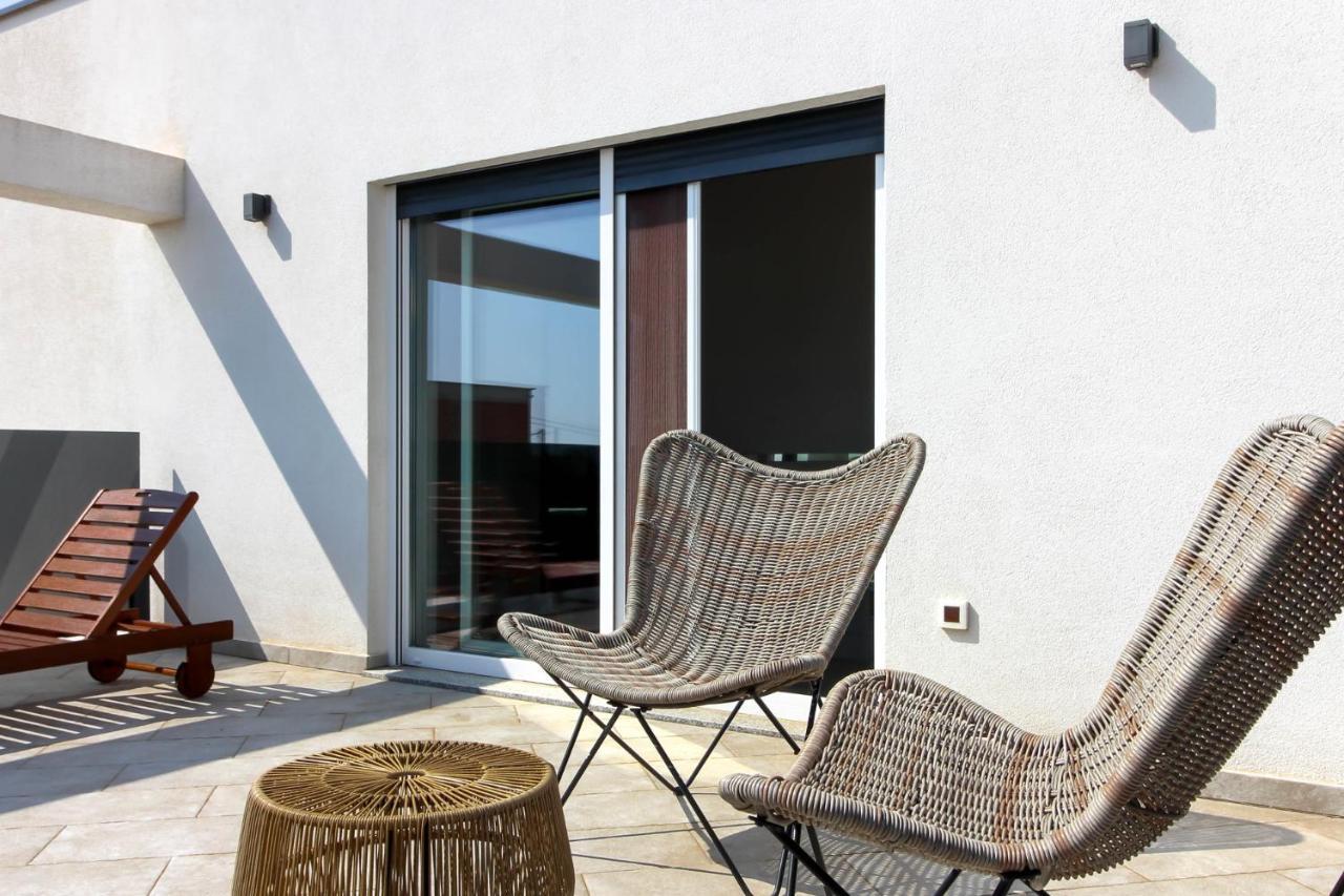 Modern Villa Nerina With Private Pool Near 普拉 外观 照片